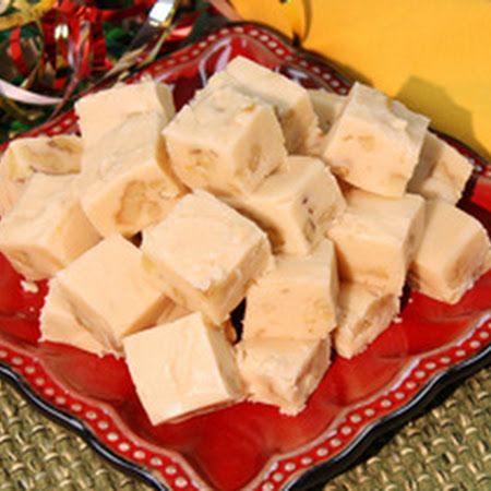 Vanilla Walnut Fudge Walnut Fudge Recipe, Walnut Fudge, Almond Toffee, Karo Syrup, Vanilla Fudge, Peanut Butter Cheesecake, Recipes Christmas, Fudge Recipe, Peanut Butter Recipes