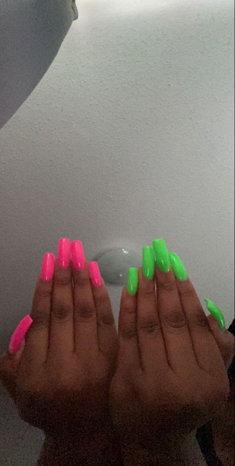 Bright Medium Nails, Neon Green And Pink French Tip Nails, One Hand Green One Hand Pink Nails, Summer Acrylic Nails Neon Green, Bright Color Nails Summer, Summer Neon Acrylic Nails, Summer Nails Green And Pink, Plain Neon Nails, Neon Pink And Neon Green Nails