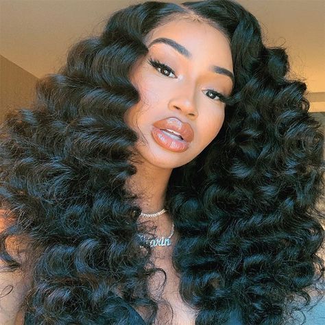 Image may contain: 1 person, closeup Wand Curls Black Women, Curls Black Women, Karin Jinsui, Goddess Women, 4a Natural Hair, Fantasy Ideas, Black Goddess, Juicy Lips, Natural Hair Products