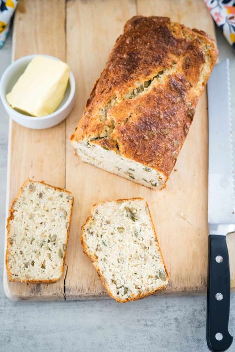 Keto Cottage Cheese Bread - Divalicious Recipes Cottage Cheese Bread Low Carb, Healthy Bread Recipe Clean Eating, Cottage Cheese Keto Recipe, Keto Cottage Cheese Bread, Keto Cottage Cheese Recipes, Healthy Bread Recipe, Clean Eating Low Carb, Keto Cottage Cheese, Cottage Cheese Bread Recipe