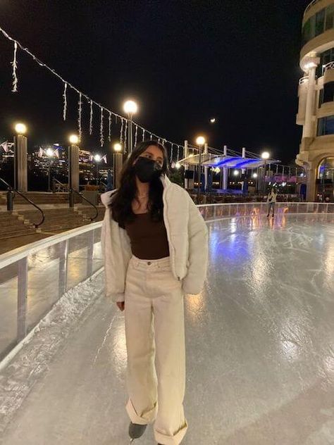 Looking for the best outfits to wear ice skating? Check this post for the best fashion tips and cute outfit ideas to wear ice skating for practice and look cute!