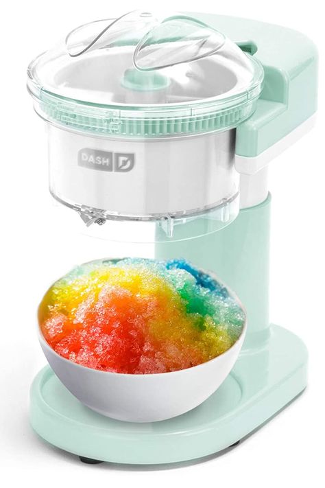 Best Kitchen Gadgets For Summer Homemade Slushies, Slushie Machine, Snow Cone Syrup, Snow Cone Maker, Hawaiian Shaved Ice, Snow Cone Machine, Ice Texture, Ice Shavers, Frozen Cocktails