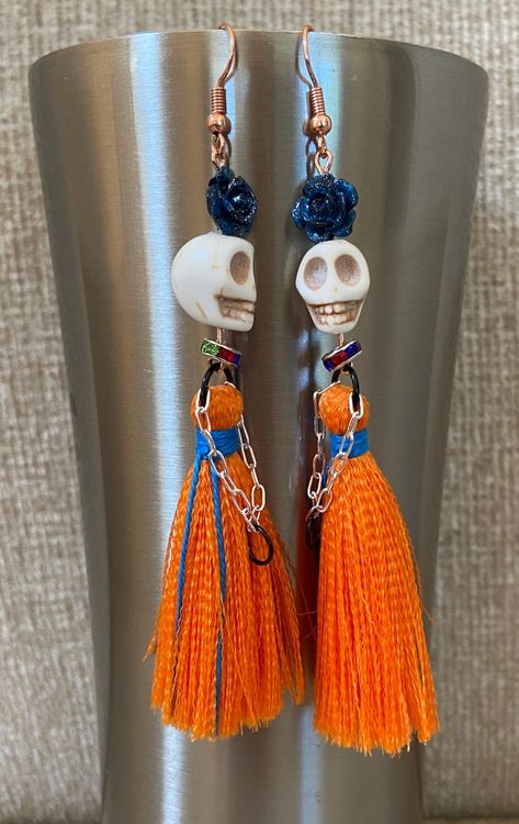 Holiday Earrings Diy, Halloween Jewelry Diy, Halloween Beaded Jewelry, Johnson City Tn, Halloween Beads, Beaded Earrings Diy, Bead Loom Bracelets, Johnson City, Clay Jewelry Diy