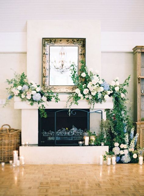 Mantel Floral Arrangements, Magical Garden Wedding, Mantel Flowers, House In Australia, Wedding Fireplace, Colorful Flowers Arrangements, Australia Country, White And Blue Flowers, Garden Wedding Venue