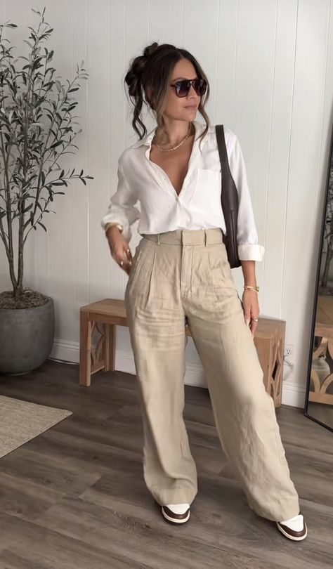 Flowy Business Casual, Comfy Trousers Outfit, Tan Pants Outfit Summer, Beige Tailored Pants Outfit, Khaki Linen Pants Outfit, Linen Pants Outfit Winter, Tan Linen Pants Outfit, Beige Linen Pants Outfit, Tan Pants Outfit