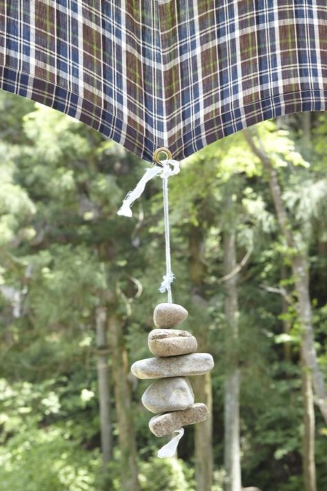 DIY: Rock Weights for a Sun Shade Gardenista Wood Pergola, Diy Shades, Aluminum Pergola, Shade Canopy, Backyard Pergola, Shade Structure, Diy Pergola, Shade Sail, Back Gardens