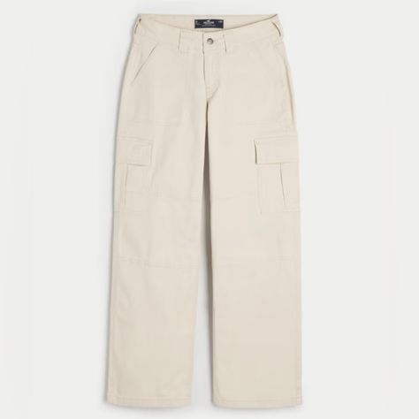 Hollister Low Rise Baggy Wide Leg Cargo Pants Nwt Stylish And Versatile Hollister Beige Cargo Pants For Women. Multiple Pockets, Elas Back Waist, Wide Belt Loops And Wide Legs. Waist: 16” Rise: 10” Inseam: 30” Leg Opening: 10” 98% Cotton 2% Elastane Beige Cargo Pants, Cream Cargo Pants, Baggy Cargo Pants, Hollister Pants, Women's Bottoms, Black Cargo Pants, Lightweight Pants, Comfy Pants, Baggy Pants