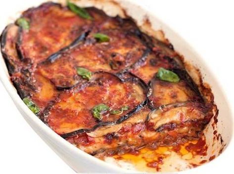 Aubergine Recipe, Cookpot Recipes, Balsamic Recipes, Lunch Meat Recipes, Recipes Quinoa, Valentine Recipes, Recipes Sausage, Balsamic Recipe, Gratin Dish