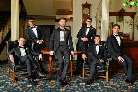 Male Group Photoshoot, Men Group Photoshoot, Pose Yearbook, Groomsmen Photoshoot, Team Photoshoot Ideas, Indo Western Outfits For Men, Groomsmen Wedding Photos, Group Photo Poses, Group Picture Poses