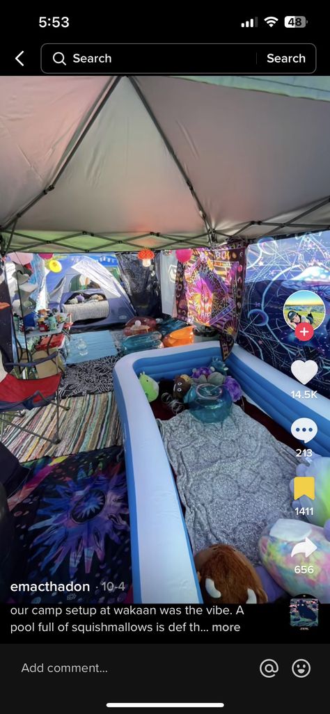 Cute Tents Camping Setup, Camp Set Up Ideas Glamping, Family Camping Tent Set Up, Rave Tent Ideas, Camping Setup Ideas Glamping, Music Festival Campsite, Rave Camping Setup, Lost Lands Camping Set Up, Tent Camping Set Up