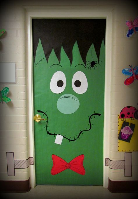 My Frankenstein door I did for my classroom door. Frankenstein Door, Halloween Door Decorations Classroom, Porta Halloween, Halloween Classroom Door, Halloween Bulletin Boards, Halloween Office, School Door Decorations, Door Decorating Contest, Halloween Classroom