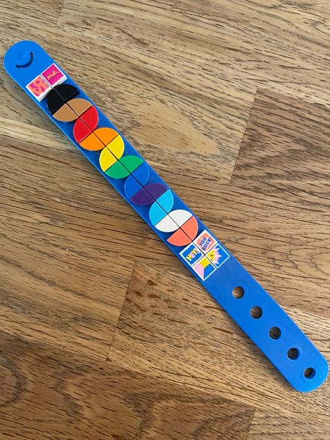 Idea for a pride bracelet with #LEGO #DOTS #LoveIsLove #Pride Lego Dots Bracelet Ideas, Lego Bracelet, Lego Dots, Pride Bracelet, Lego Projects, Bracelet Ideas, Craft Inspiration, Lego, Hello Kitty