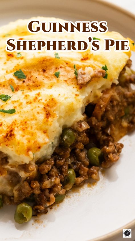 Shepards Pie Recipe, Shepards Pie, Irish Beer, Shepherds Pie Recipe, Shepherd's Pie, Best Comfort Food, Shepherds Pie, Irish Recipes, Harvest Festival