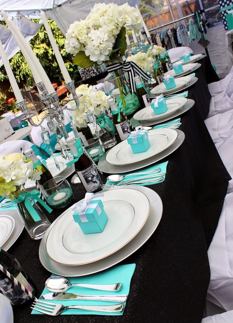 Tiffany Blue Table Decorations, Tiffany’s Themed Party, Tiffany Blue Birthday Party Decorations, Tiffany And Co Party, Tiffany Centerpieces, Tiffany Wedding Theme, Tiffany Theme Party, Breakfast At Tiffanys Party Ideas, Tiffany Blue Party