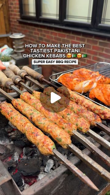 LONDON FOODEE | Halal Food on Instagram: "HOW TO MAKE THE BEST EASIEST PAKISTANI CHICKEN KEBABS RECIPE 😍🇵🇰😍🇵🇰!!

Today, I’m thrilled to share the ultimate recipe that will elevate your next BBQ to new heights. Trust me, once you try these Pakistani kebabs, you won’t look back! 

This recipe holds a special place in my heart—my mother has been making these chicken kebabs for decades, and they have never failed to impress. With zero leftovers every time, you know you’re in for a treat.

This is hands down the easiest Pakistani chicken kebab recipe you’ll come across, and for those who usually prefer lamb, I promise you’ll love these just as much. 

The key to these incredibly juicy kebabs? Chicken thighs. There’s no room for substitution here. If you want kebabs that are tender and ful Kebob Recipe, Chicken Barbecue Recipes, Chicken Kabob Recipe, Shami Kebabs, Mint Raita, Chicken Kabab, Raw Onion, Easy Bbq Recipes, Barbecue Recipe