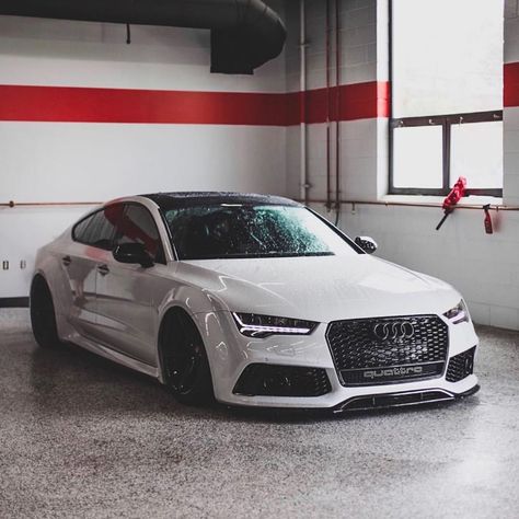 Audi A3 Sedan, Audi S7, Ford Rs, Audi S5, Audi A7, Audi S4, Audi Sport, Audi Rs, Super Luxury Cars