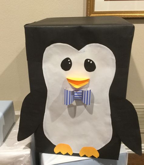 Penguin gift wrap using bulletin board paper Penguin Valentine Box Ideas, Cardboard Penguin, Penguin Valentines Day Boxes, Penguin Gift Wrapping Ideas, Penguin Door Decoration, Door Penguin, Christmas Presents For Kids, Penguin Birthday, Gift Towers