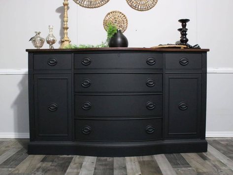 Rustic Hunting Decor, Vintage Buffet Makeover, Nightstand Shelf, Dresser Hutch, Traditional Sideboard, Beautiful Bedroom Set, Antique China Cabinets, Buffet Makeover, Chic Dresser