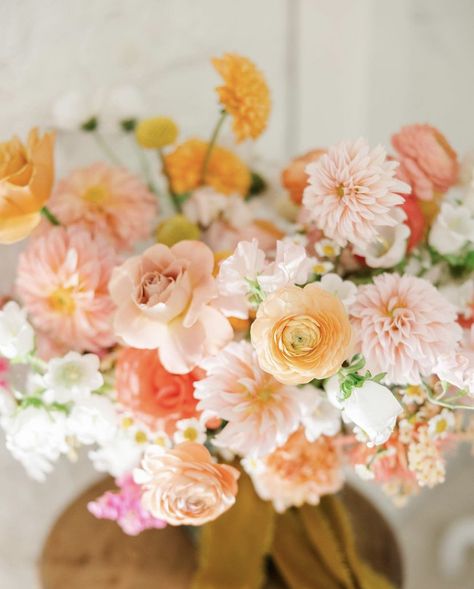 Peachy Floral Arrangements, Peachy Flower Bouquet, Bridesmaid Dresses Pink Orange, Peach Pink Yellow Wedding Flowers, Peachy Bridal Bouquet, Peach Fuzz Wedding Flowers, Light Pink And Orange Wedding Flowers, Peach Colored Cake, Blush And Peach Wedding Flowers