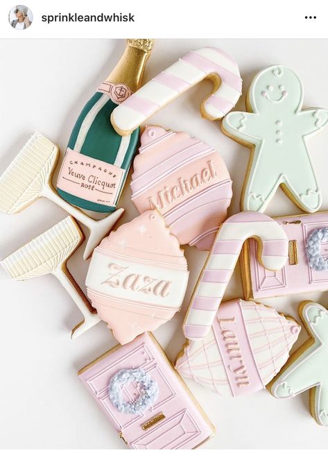 Veuve Cookies, Christmas Plaques, Boss' Day, Bachelorette Trip, Birthday Cookies, Food Decoration, Decorated Cookies, Royal Icing, Cute Food