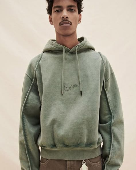 All Posts • Instagram Reworked Clothes, Blank Hoodies, Aesthetic Outfits Men, October 5, Clothing Mockup, Vintage Hoodies, Style Hoodie, Hoodie Outfit, Young Fashion