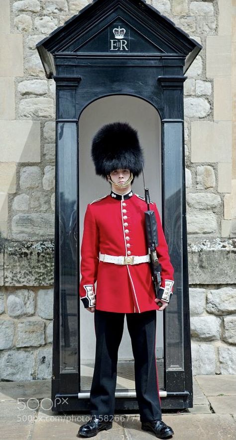 The Crown Jewels, Grenadier Guards, Queens Guard, Red Icons, Royal Guard, Flower Festival, Red Icons:), Windsor Castle, London Love