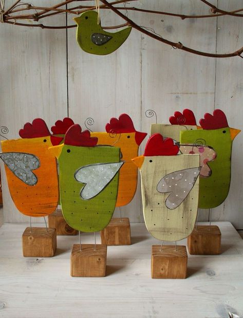 Duck Craft Ideas, Diy Farm Crafts, Spring Primitive Crafts, Wooden Yard Art, Duck Crafts, Wooden Birds, Wood Craft Patterns, Mushroom Crafts, Chicken Crafts