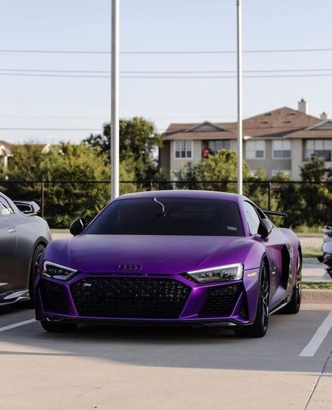 Purple Audi R8, Purple Sports Cars, Audi R8 V10 Plus, Fastest Car, Car Life Hacks, Car Life, R8 V10, Audi R8 V10, Interior Car