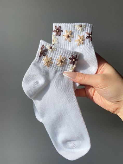 Socks Embroidery Handmade, How To Embroider Socks, Embrodery Socks, Clothing Hand Embroidery, Embroidery In Shoes, Socks With Embroidery, Embroidered Things To Sell, Embroidering Socks, Socks Embroidery Diy