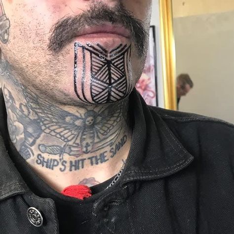 Chin Tattoo Men, Nose Tattoo Ideas, Viking Face Tattoo, Under Chin Tattoos Women, Face Tattoo Men, Face Tattoo Ideas, Maori Face Tattoo, Chin Tattoo, Nose Tattoo