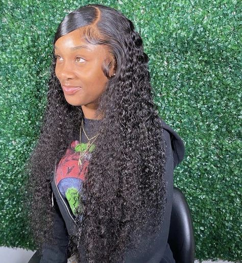 Side Part Wet And Wavy Frontal, Curly Wig With Swoop, Lace Front Styles, Nice Wigs, Best Braid Styles, Hairstyles Weave, Curly Weave, Straight Weave Hairstyles, Frontal Wig Hairstyles