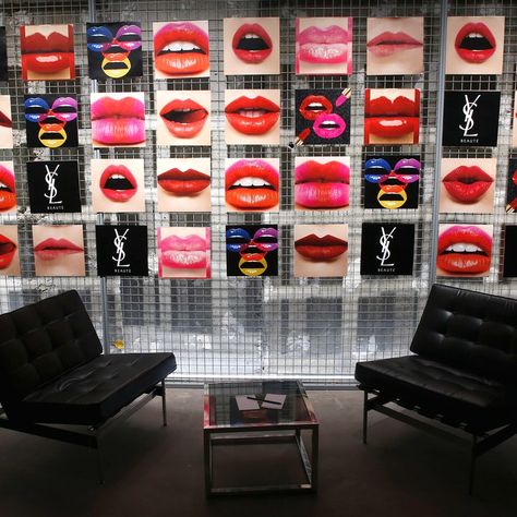 Ysl Store Interior, Ysl Store, Tv Set Up, Beauty Exhibition, Hotel In Paris, Store Window Displays, Small Balcony Design, Glow Foundation, Valentine Theme