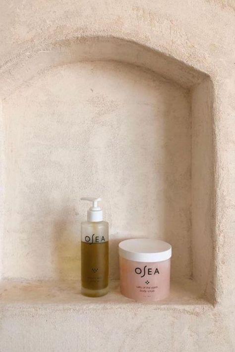 Beauty Skincare Tools, Osea Malibu, Waxing Salon, Skincare Aesthetic, Effective Skin Care Products, Oil Moisturizer, Clean Body, Hydrating Serum, Skincare Tools