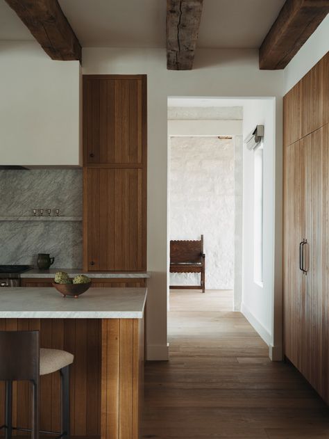 Rustic and Refined Meet at a Sophisticated Texas Ranch – Frederic Magazine Whiskey Room, Light And Dwell, Texas Decor, Texas Ranch, Steel Windows, Modern Ranch, Stone Kitchen, Wood And Marble, What Is Your Favorite