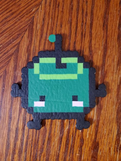 Stardew Valley Junimo, Diy Perler Beads, Stardew Valley, Perler Bead, Perler Beads, Arts And Crafts, Beads, Green, Quick Saves