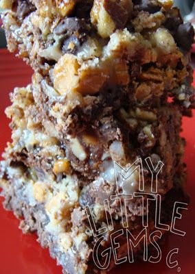 Ghirardelli Brownie Mix, Magic Cookie Bar Recipe, Seven Layer Bars, Brownie Mix Recipes, Sweets Bar, Magic Cookie Bars, Layer Bars, Sweet Bar, Cookie Bar Recipes