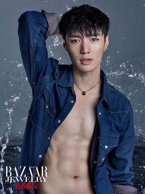 LAY // BAZAAR Lay Abs, Exo Zhang Yixing, Exo Abs, Yixing Exo, Lay Exo, Wu Yi Fan, Asian Man, Changsha, Exo Lay