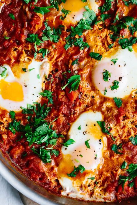 Shorbat Adas Recipe, Shashuksha Recipe, Traditional Shakshuka Recipe, Shakshuka Recipe, Shakshuka Recipes, Meal Of The Day, Nyt Cooking, Vegetarian Cooking, Poached Eggs