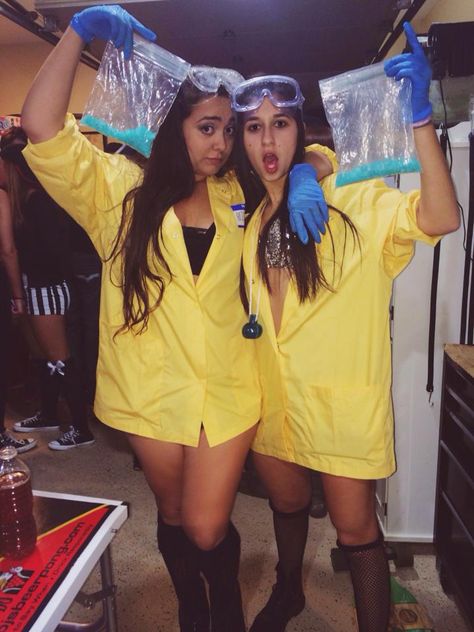 Underground Halloween Costumes, Breaking Bad Costume Women, Bad News Halloween Costume, Job Costumes Ideas, Bad And Boujee Halloween Costume, Funny Hot Halloween Costumes, Funny Costume Ideas For Women, Funny Halloween Costumes For Friends, Duo Halloween Costumes Funny