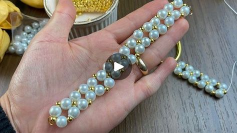 How To Make Stretchy Beaded Bracelets, Beaded Bracelet Making, Bracelet Making Tutorial, Simple Beaded Bracelets, Easy Bracelet, Stretchy Beaded Bracelet, My Hobby, Jewelry Making Project, Beaded Crafts