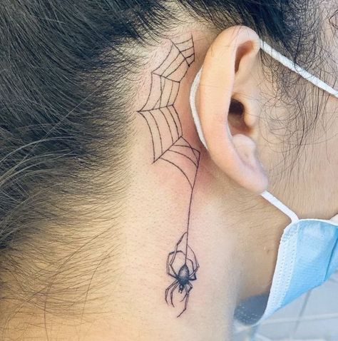 Simple Neck Tattoos, Simple Tattoo With Meaning, Tattoo Spider, Spider Tattoos, Black Widow Tattoo, Diamond Tattoo Designs, Scary Spider, Spider Web Tattoo, Basic Tattoos