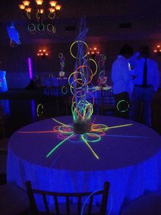 Glow Party Decorations, Glow In Dark Party, Neon Birthday Party, Glow Birthday Party, 80s Theme Party, Blacklight Party, Neon Birthday, Glow Birthday, Adult Halloween Party