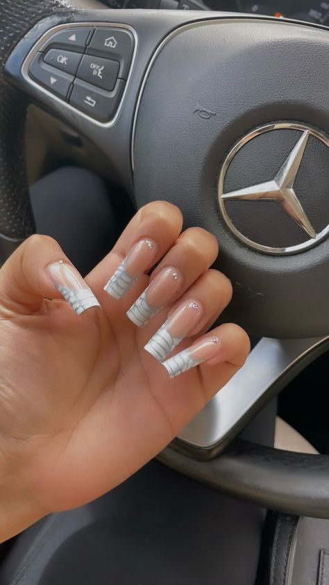 Gray French Tip Nails Acrylic, French Tip Nails Grey And White, Graphic French Tip Nails, Gray Tips Nails, Grey And White French Tip Nails, Grey Nail French Tip, White And Gray Nails Acrylic, Gray Square Nails, Gray Nails French Tips