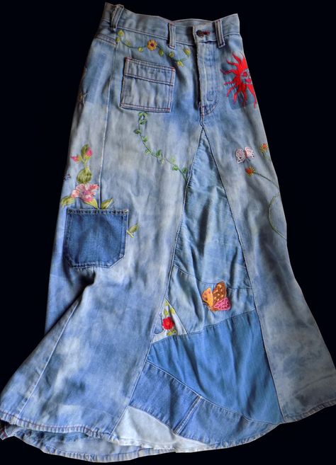 Patch Work Outfits, Denim Patchwork Outfit, Patched Skirt, Patch Skirt, 1960s Hippie, Patchwork Clothes, Shabby Chic Clothes, Upcycled Fashion, Patched Jeans