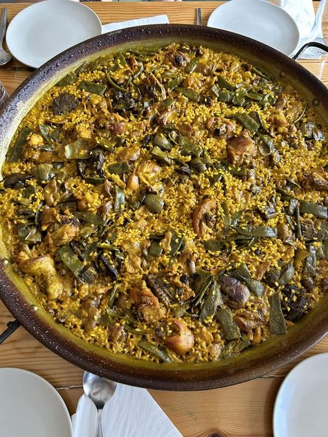 LA CUINA VALENCIANA | Bueno, allá va mi primera aportación | Facebook Paella Valenciana, Vision Board