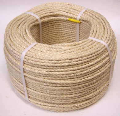 Superior Grade Sisal Rope Sisal Rope, Parrot Toys, Natural Sisal, Cat Scratching Post, Scratching Post, Cat Scratching, Decorative Wicker Basket, In The Garden, A Cat