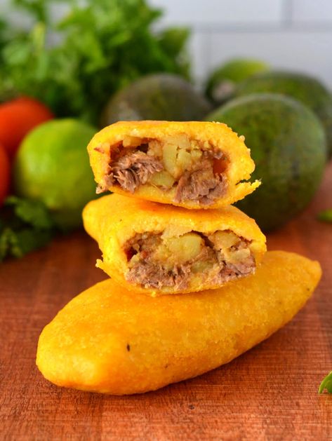 Colombian Empanadas - Delish D'Lites Colombian Empanadas, Columbian Food, Blood Orange Margarita Recipe, Avocado Egg Recipes, Creamy Cajun Shrimp Pasta, Turmeric Ginger Tea, Coconut Rice Pudding, Chicken Empanadas, Creamy Mustard Sauce