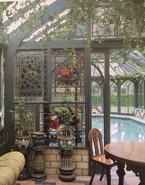 Conservatory Swimming Pool, Victorian House With Pool, Greenhouse In Kitchen, Solarium Pool Sunrooms, Swimming Pool Greenhouse, Pool Inside Greenhouse, Green House Pool Ideas, Solarium With Pool, Swim Spa In Greenhouse