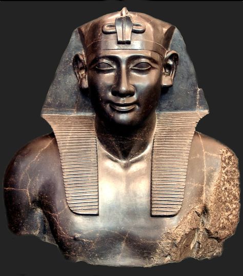 worldhistoryfacts:  Ptolemy I portrayed as pharaoh... -                                         Egypt Museum World History Facts, Ancient Egypt Pharaohs, Ptolemaic Egypt, Egypt Museum, The Bible Movie, Hellenistic Period, Luxor Egypt, Egypt History, Roman History