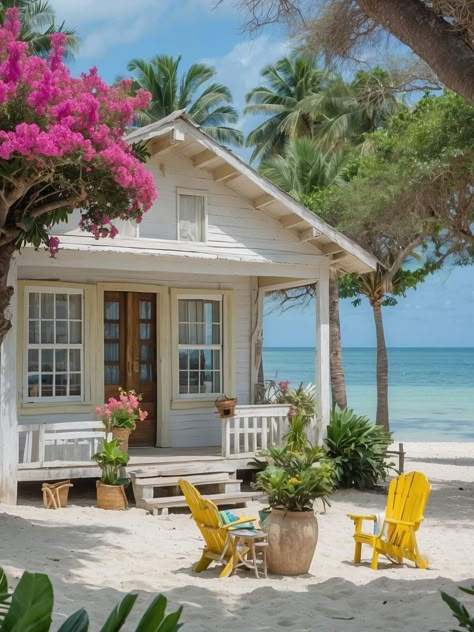 Cottage Tiny House, Coastal Cottage Style, Amazing Houses, Luxury Beach House, Dream Beach Houses, Simple House Design, Beach Huts, Beach Shack, Beach House Style